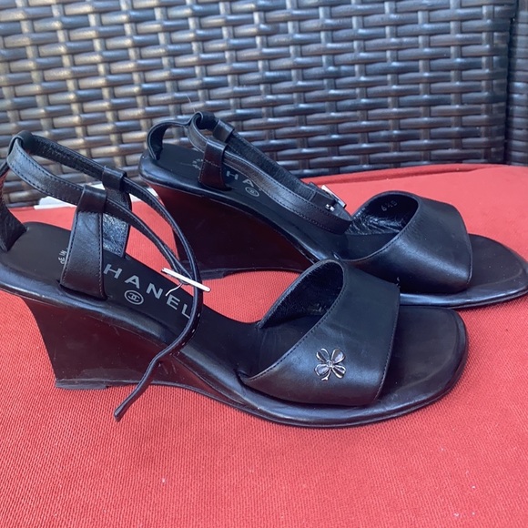 Fantastic Leather Chanel Wedges - Picture 2 of 4